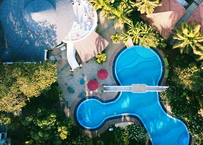 Sashas Holiday Village